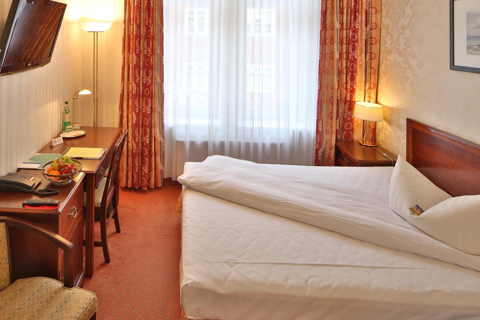 Hotel Elefant Schwerin  Pokoj fotografie